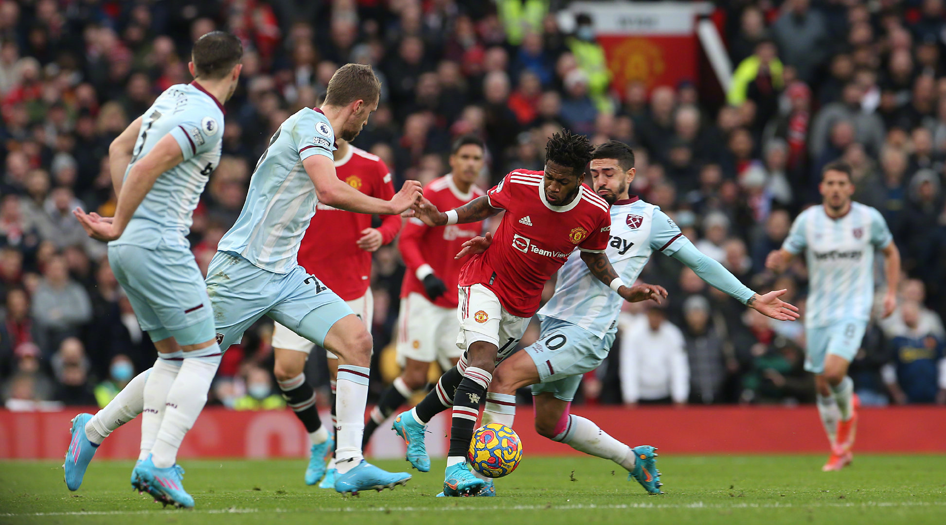 凭借过硬的 凭借过硬的